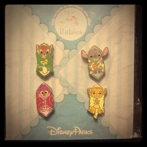 Disney Babies 4 Pin Booster Set New